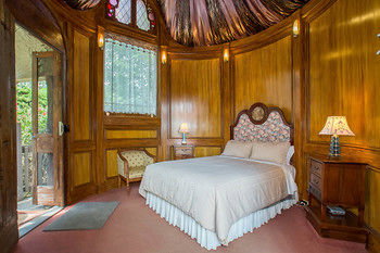 A Camelot Tower & Penthouse - Lightning Ridge Tourism 33