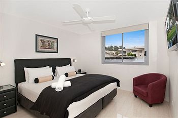 Fairshore Noosa - Lightning Ridge Tourism 31