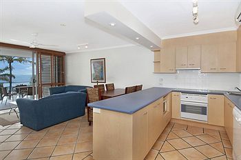Fairshore Noosa - Lightning Ridge Tourism 34