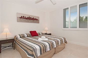 Fairshore Noosa - Lightning Ridge Tourism 41