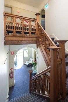 Neutral Bay Lodge - Lightning Ridge Tourism 13