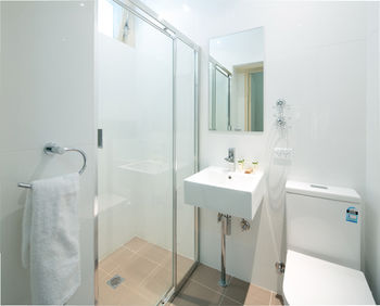 Neutral Bay Lodge - Lightning Ridge Tourism 16