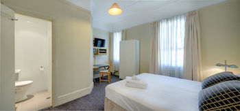 Neutral Bay Lodge - Lightning Ridge Tourism 21