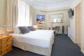 Neutral Bay Lodge - Lightning Ridge Tourism 35