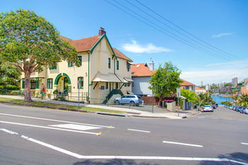Neutral Bay Lodge - Lightning Ridge Tourism 42