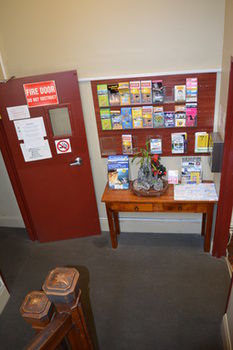 Sydney City Hostel - Lightning Ridge Tourism 19