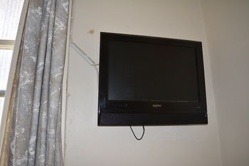 Sydney City Hostel - Lightning Ridge Tourism 24