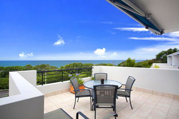 The Point Coolum - Lightning Ridge Tourism 3