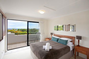 The Point Coolum - Lightning Ridge Tourism 22