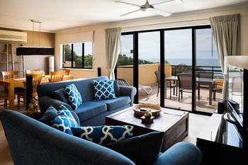 The Point Coolum - Lightning Ridge Tourism 40