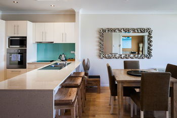 The Point Coolum - Lightning Ridge Tourism 55