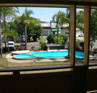 Bucketts Way Motel and Restaurant - Lightning Ridge Tourism