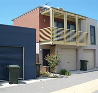 Harbourside Terraces - Lightning Ridge Tourism