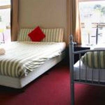 Habitat HQ - Hostel - Lightning Ridge Tourism 36