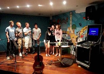 Habitat HQ - Hostel - Lightning Ridge Tourism 0