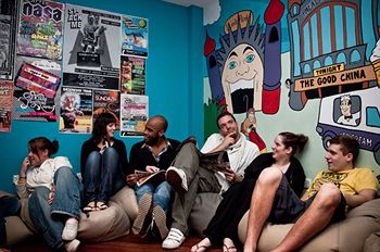 Habitat HQ - Hostel - Lightning Ridge Tourism 13