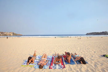 Bondi Beachouse Backpackers YHA - Hostel/Backpacker - Lightning Ridge Tourism 25