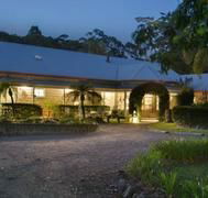 Noosa Valley Manor BampB Retreat - Lightning Ridge Tourism