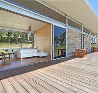 The Longhouse - Lightning Ridge Tourism