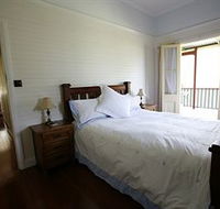 Singletons Retreat - Lightning Ridge Tourism