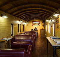 Glass House Mountains Ecolodge - Lightning Ridge Tourism