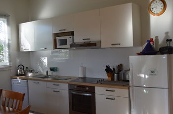 House On The Hill - Hunter Valley - Lightning Ridge Tourism 7
