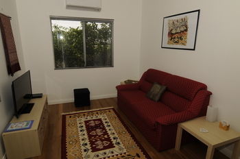 House On The Hill - Hunter Valley - Lightning Ridge Tourism 33