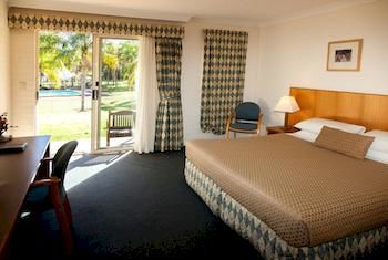 Retreat At Wisemans - Lightning Ridge Tourism 3