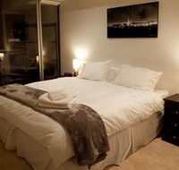 Melbourne Holiday Apartments at McCrae Docklands - Lightning Ridge Tourism