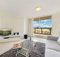 Wyndel Apartments - Shoremark - Lightning Ridge Tourism