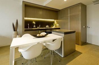 Apartments Melbourne Domain - South Melbourne - Lightning Ridge Tourism 16
