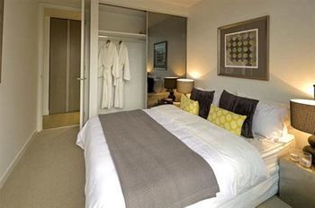 Apartments Melbourne Domain - South Melbourne - Lightning Ridge Tourism 19