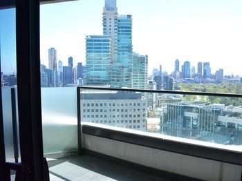 Apartments Melbourne Domain - South Melbourne - Lightning Ridge Tourism 44