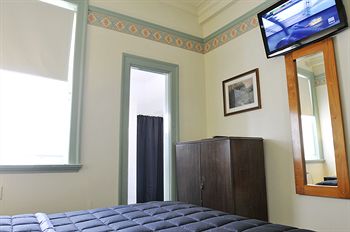 Erina Fair NSW Lightning Ridge Tourism