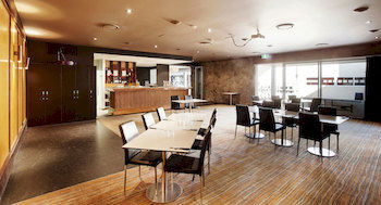 Villa Noosa Hotel - Lightning Ridge Tourism 25