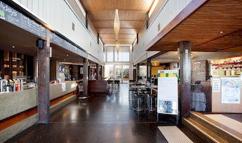 Villa Noosa Hotel - Lightning Ridge Tourism 31