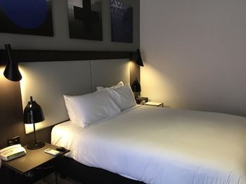 Quality Hotel CKS Sydney Airport - Lightning Ridge Tourism 8