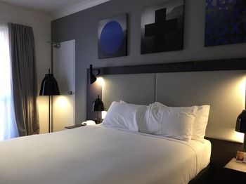 Quality Hotel CKS Sydney Airport - Lightning Ridge Tourism 15