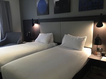 Quality Hotel CKS Sydney Airport - Lightning Ridge Tourism 18