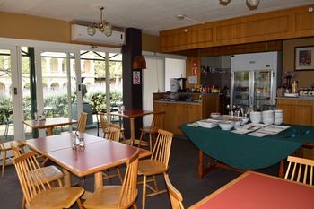 Magnolia Court Boutique Hotel Melbourne - Lightning Ridge Tourism 14