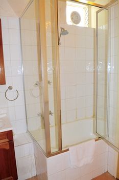 Magnolia Court Boutique Hotel Melbourne - Lightning Ridge Tourism 15