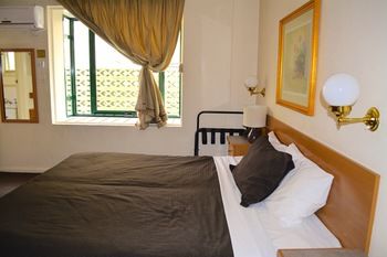Magnolia Court Boutique Hotel Melbourne - Lightning Ridge Tourism 18