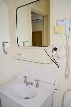Magnolia Court Boutique Hotel Melbourne - Lightning Ridge Tourism 49