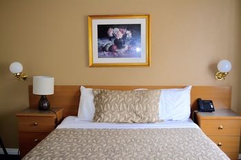 Magnolia Court Boutique Hotel Melbourne - Lightning Ridge Tourism 52
