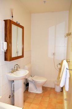 Magnolia Court Boutique Hotel Melbourne - Lightning Ridge Tourism 62
