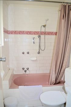Magnolia Court Boutique Hotel Melbourne - Lightning Ridge Tourism 67