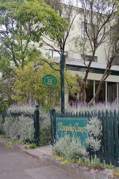Magnolia Court Boutique Hotel Melbourne - Lightning Ridge Tourism 74