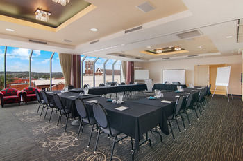 Quality Suites Boulevard On Beaumont - Lightning Ridge Tourism 27