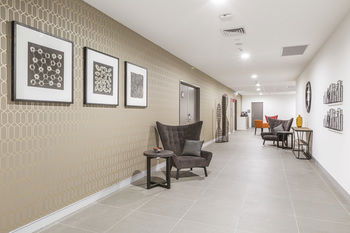 Quest Liverpool - Lightning Ridge Tourism 9