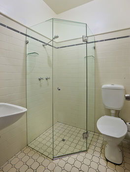 The George Street Hotel - Hostel - Lightning Ridge Tourism 0